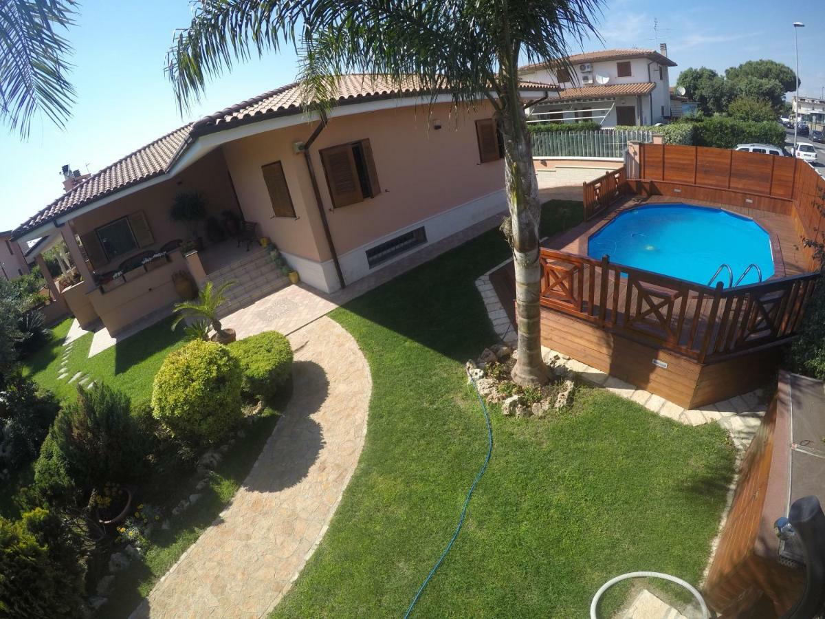 Villa Nevada -20 Min Da Roma Ladispoli Bagian luar foto